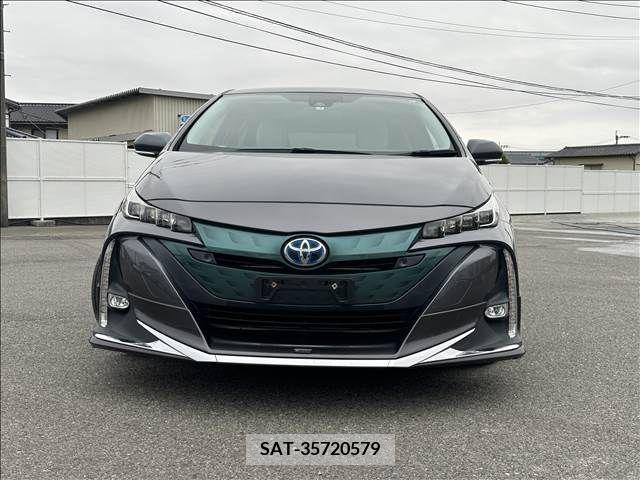 Toyota PRIUS PHV 2017-02 386931-2