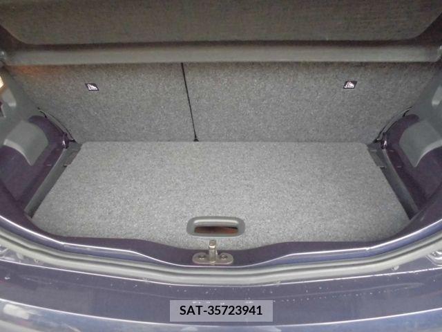 VolksWagen UP! 2015-10 202456-23