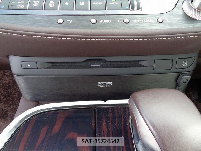 Lexus LS 2018-09 222000-13