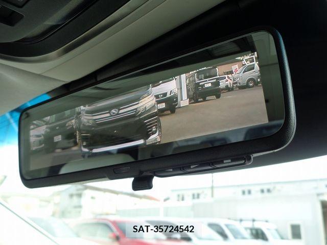 Lexus LS 2018-09 222000-17