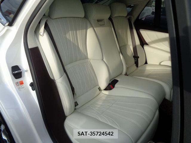 Lexus LS 2018-09 222000-5