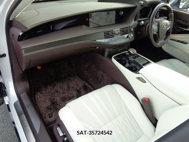 Lexus LS 2018-09 222000-9