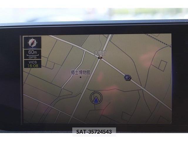Lexus UX 2019-06 354353-1