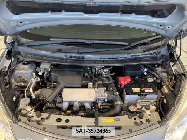 Nissan NOTE 2014-02 365454-18