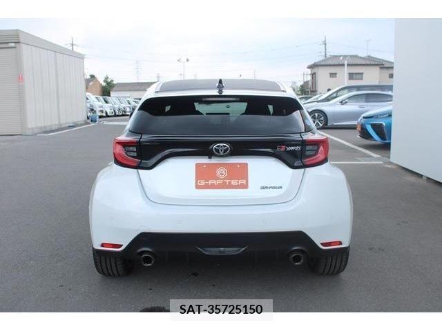 Toyota YARIS 2021-02 273491-7