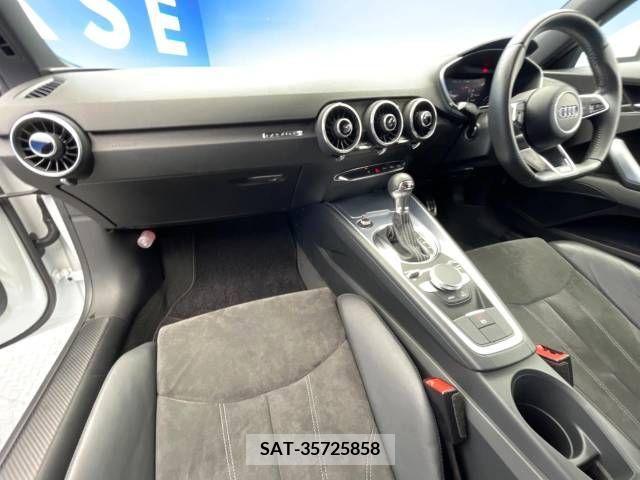 Audi TT 2015-09 384204-1