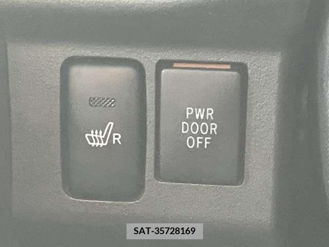 Daihatsu WAKE 2015-03 290148-11