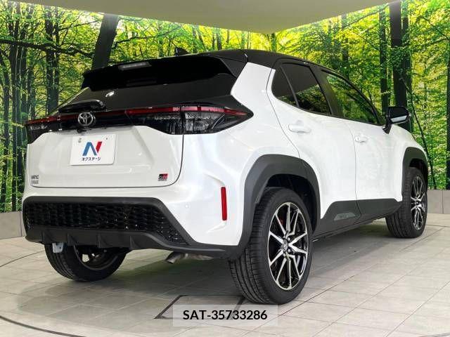 Toyota YARIS CROSS 2023-05 342686-17