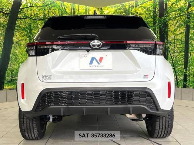 Toyota YARIS CROSS 2023-05 342686-15