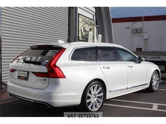 Volvo V90 2019-03 349789-2
