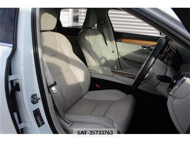 Volvo V90 2019-03 349789-12