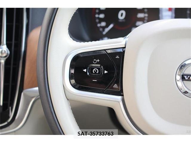 Volvo V90 2019-03 349789-10