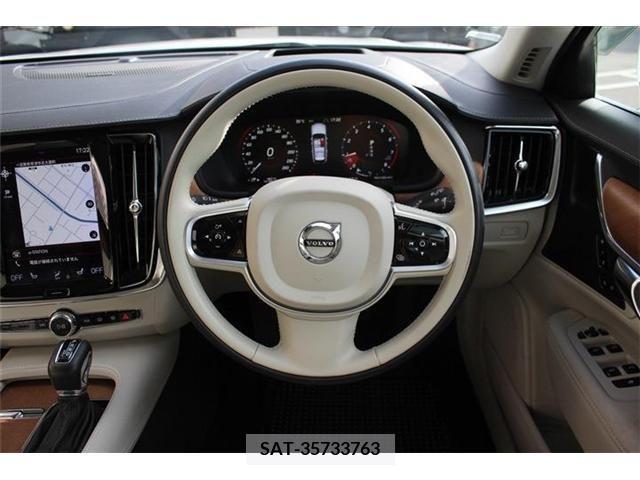 Volvo V90 2019-03 349789-9