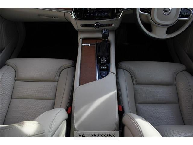 Volvo V90 2019-03 349789-8