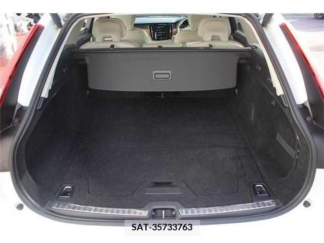 Volvo V90 2019-03 349789-5