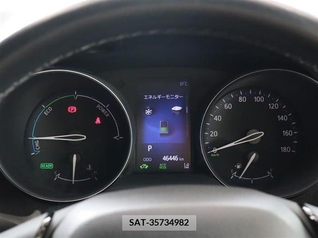 Toyota C-HR 2017-06 349159-6
