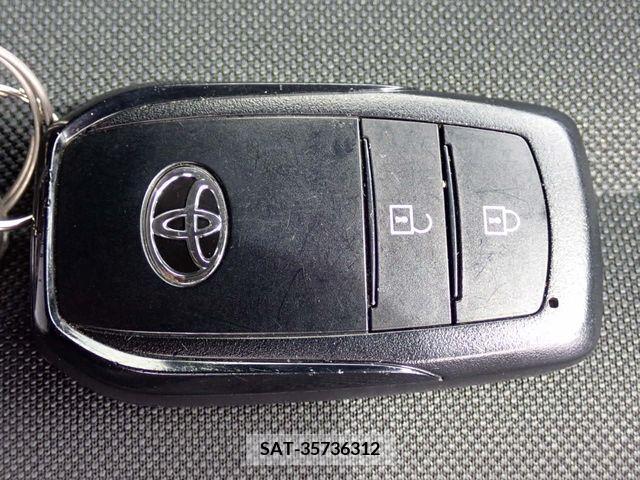 Toyota YARIS 2022-03 371400-19