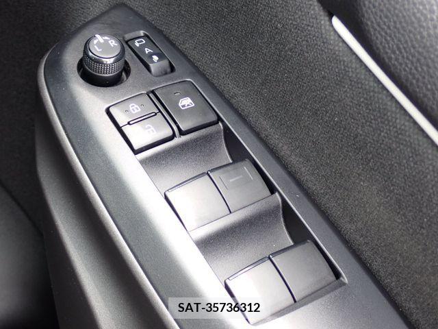 Toyota YARIS 2022-03 371400-7