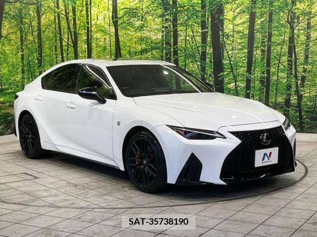 Lexus IS 2022-08 362797-15