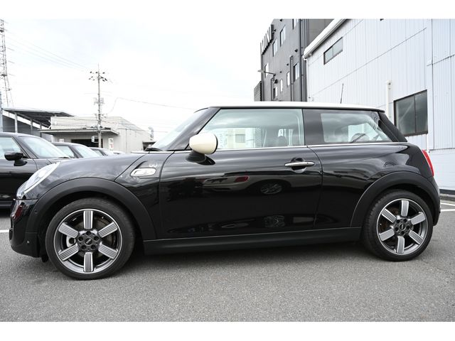 Bmw MINI 2020-07 8458-7