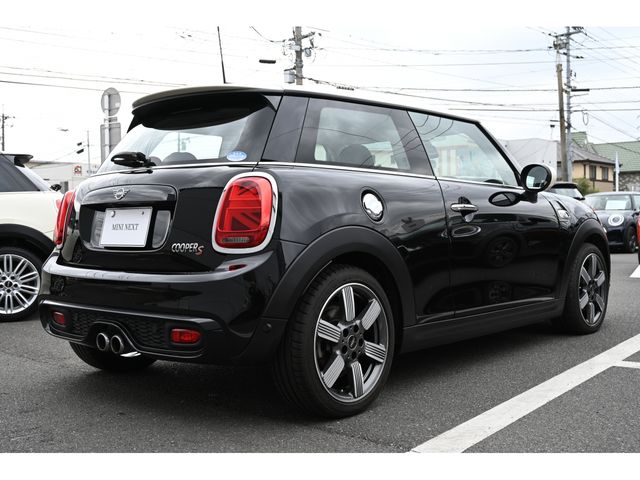 Bmw MINI 2020-07 8458-4