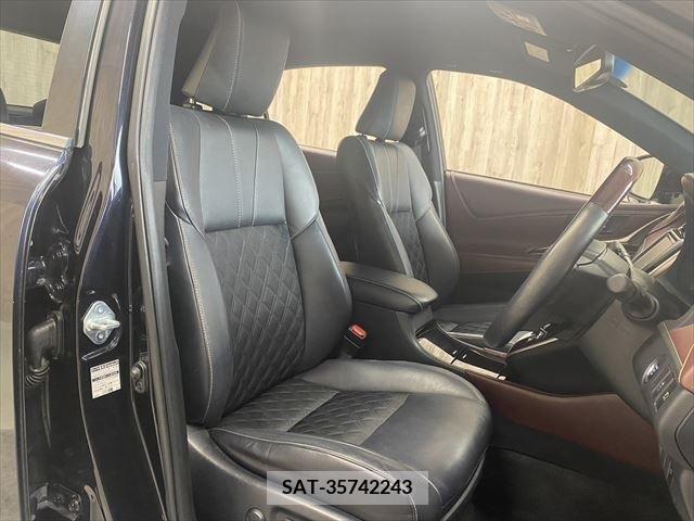Toyota HARRIER 2014-08 270937-19