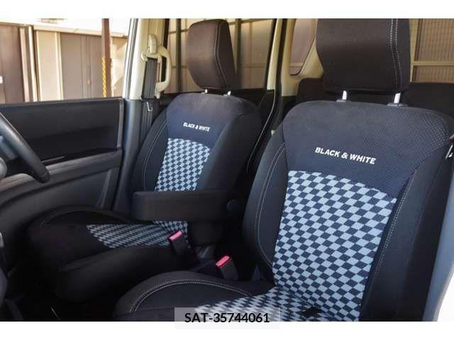 Suzuki SOLIO 2013-08 368376-5