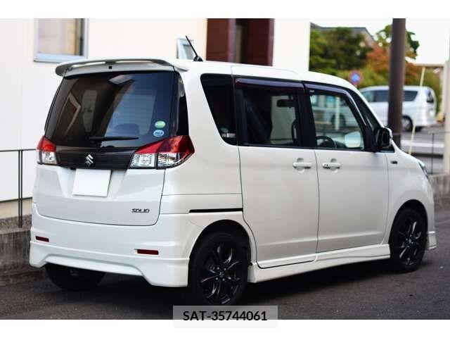 Suzuki SOLIO 2013-08 368376-8