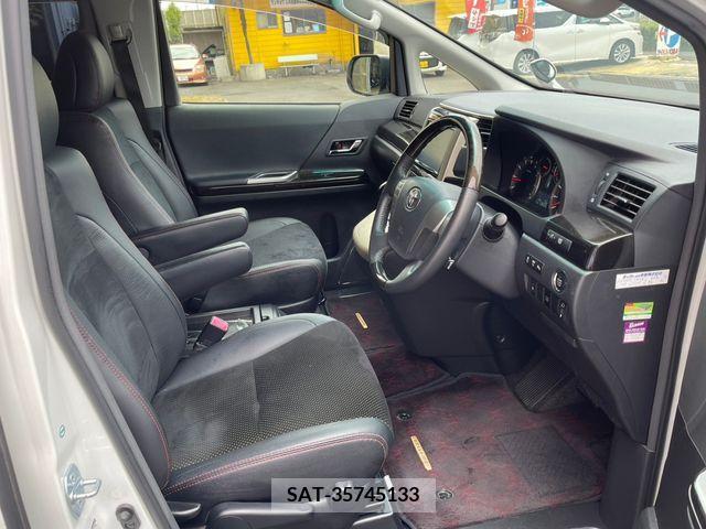 Toyota VELLFIRE 2013-12 201442-1