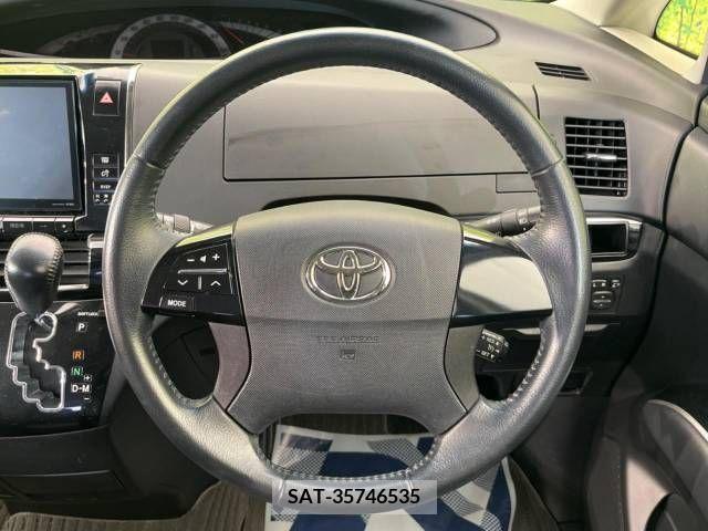 Toyota ESTIMA 2013-09 268767-12