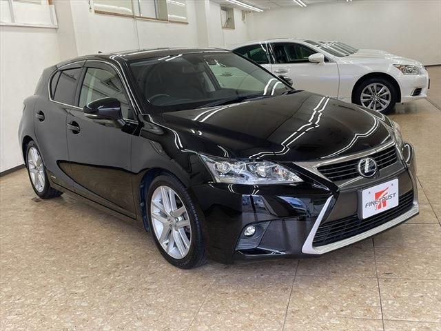 Lexus CT 2014-01 195066-2