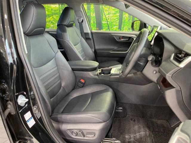 Toyota RAV4 2019-06 4434-8
