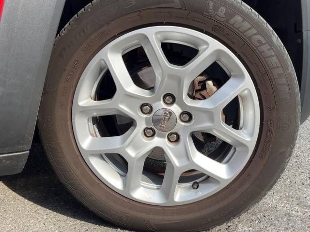 Jeep RENEGADE 2018-07 26894-14