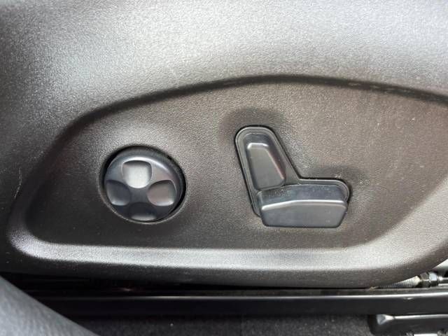 Jeep RENEGADE 2018-07 26894-7