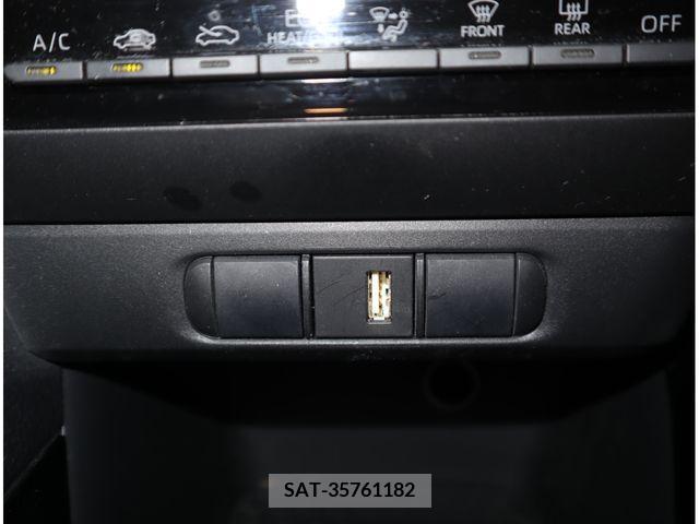 Toyota YARIS 2020-06 348996-23