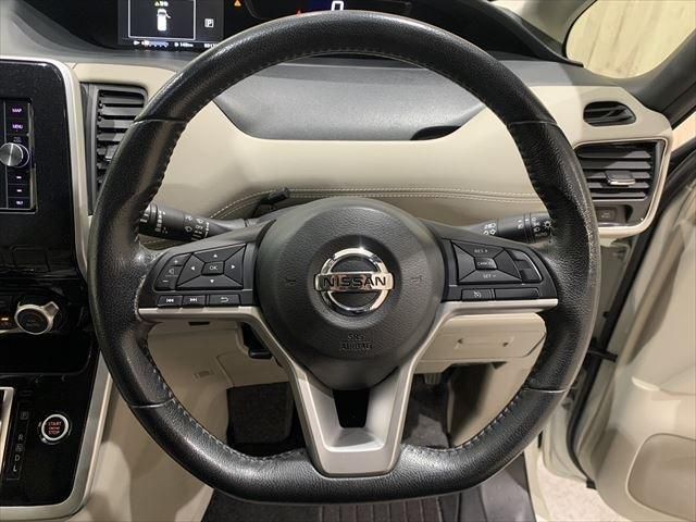 Nissan SERENA 2016-09 183712-26