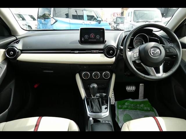 Mazda DEMIO 2016-01 6466-2