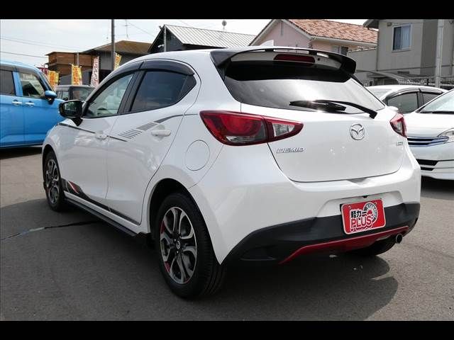 Mazda DEMIO 2016-01 6466-17