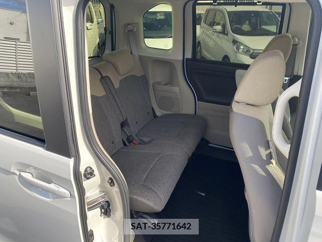 Honda N BOX 2019-01 210542-14