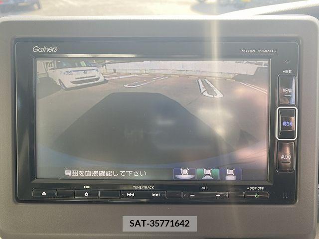 Honda N BOX 2019-01 210542-18