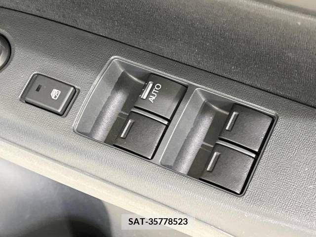 Honda N-ONE 2013-02 382373-7