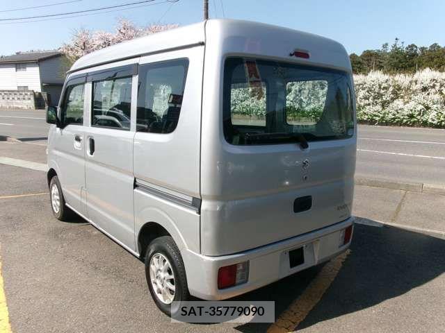 Suzuki EVERY 2016-09 239468-6