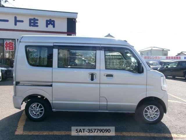 Suzuki EVERY 2016-09 239468-3