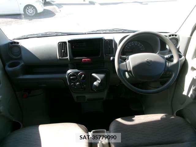 Suzuki EVERY 2016-09 239468-8