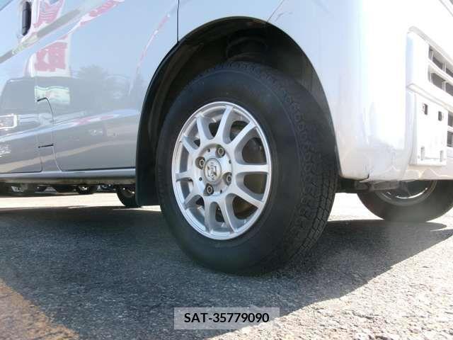 Suzuki EVERY 2016-09 239468-14