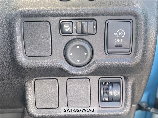 Nissan NOTE 2013-03 372086-20