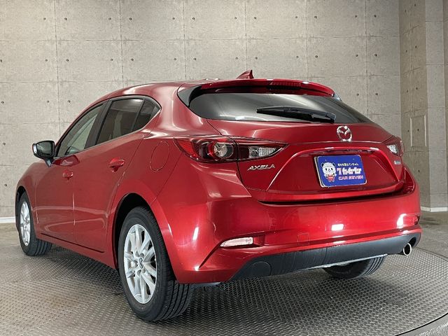 Mazda AXELA SPORT 2016-07 8900-2