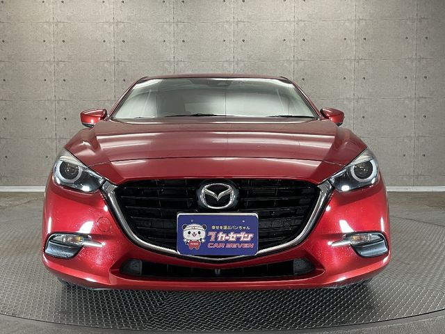 Mazda AXELA SPORT 2016-07 8900-4