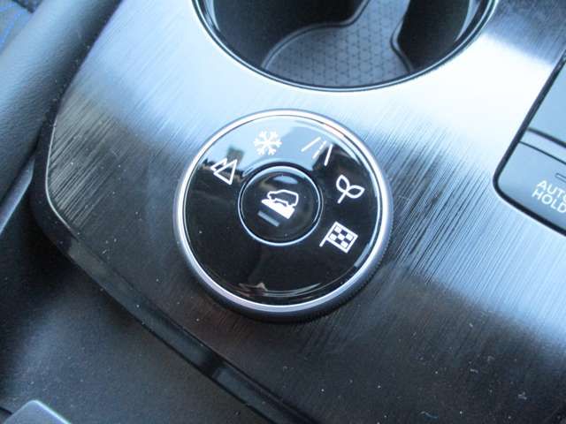 Nissan X-TRAIL 2022-12 196110-10