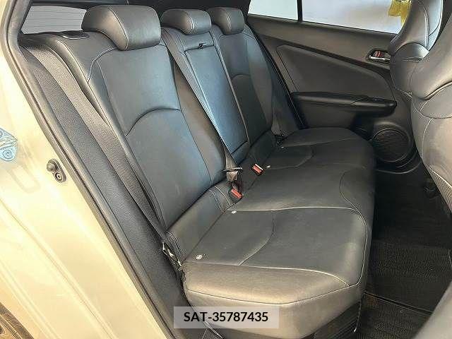 Toyota PRIUS 2016-02 282069-9